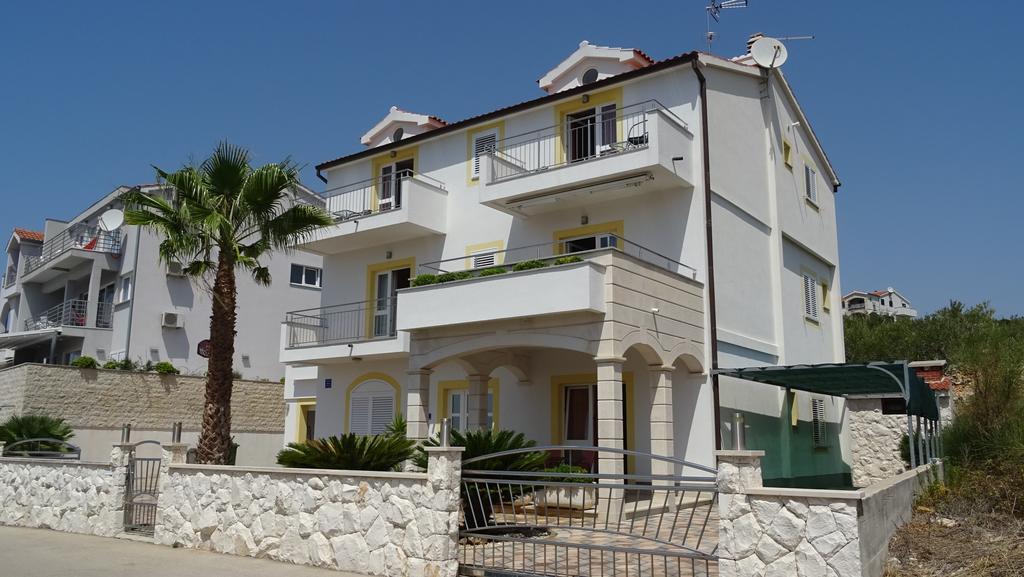 Apartments Primosten Primosten