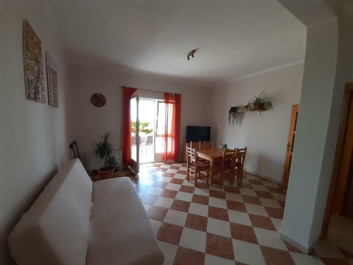 Apartments Primosten